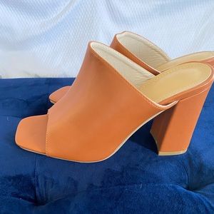 New mule style heel shoes